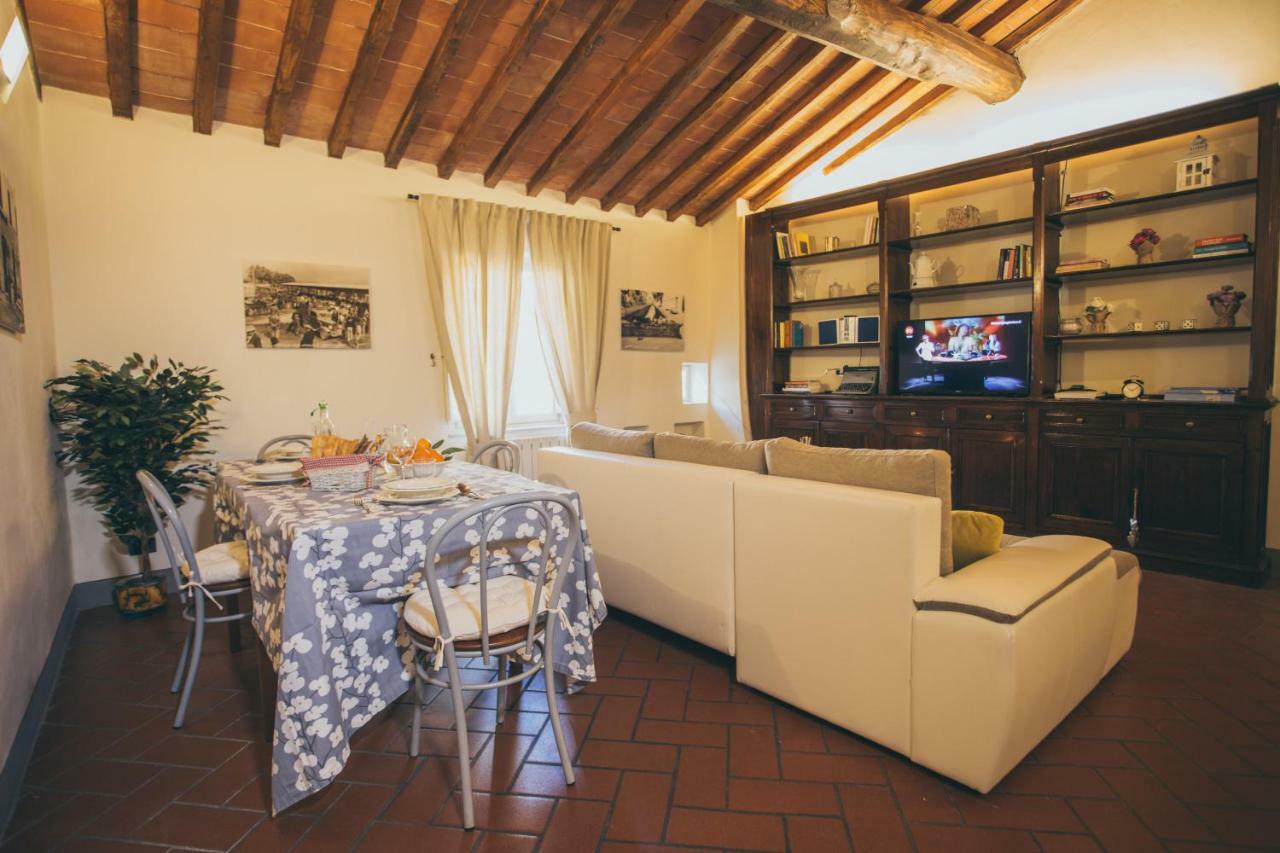 Il Cuore Di Lucca Apartment Luaran gambar