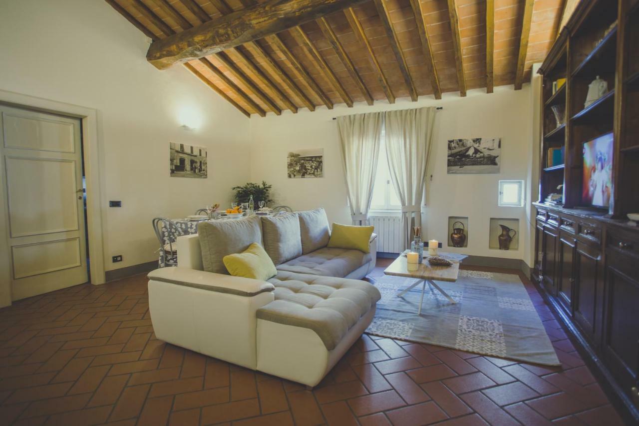 Il Cuore Di Lucca Apartment Luaran gambar